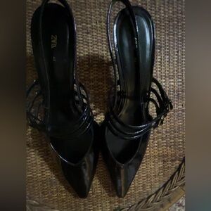 Zara Black Patent Pointed Toe Slingback Heels